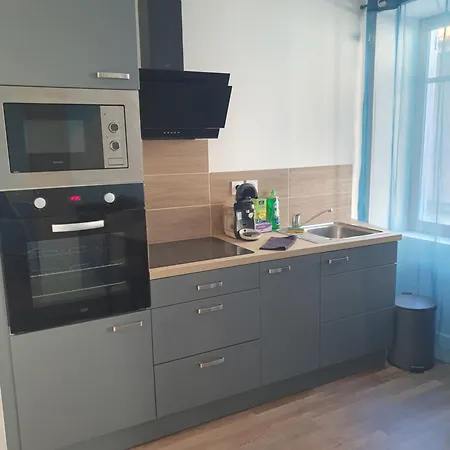 Jolie T3 Avec Terrasse Apartment *